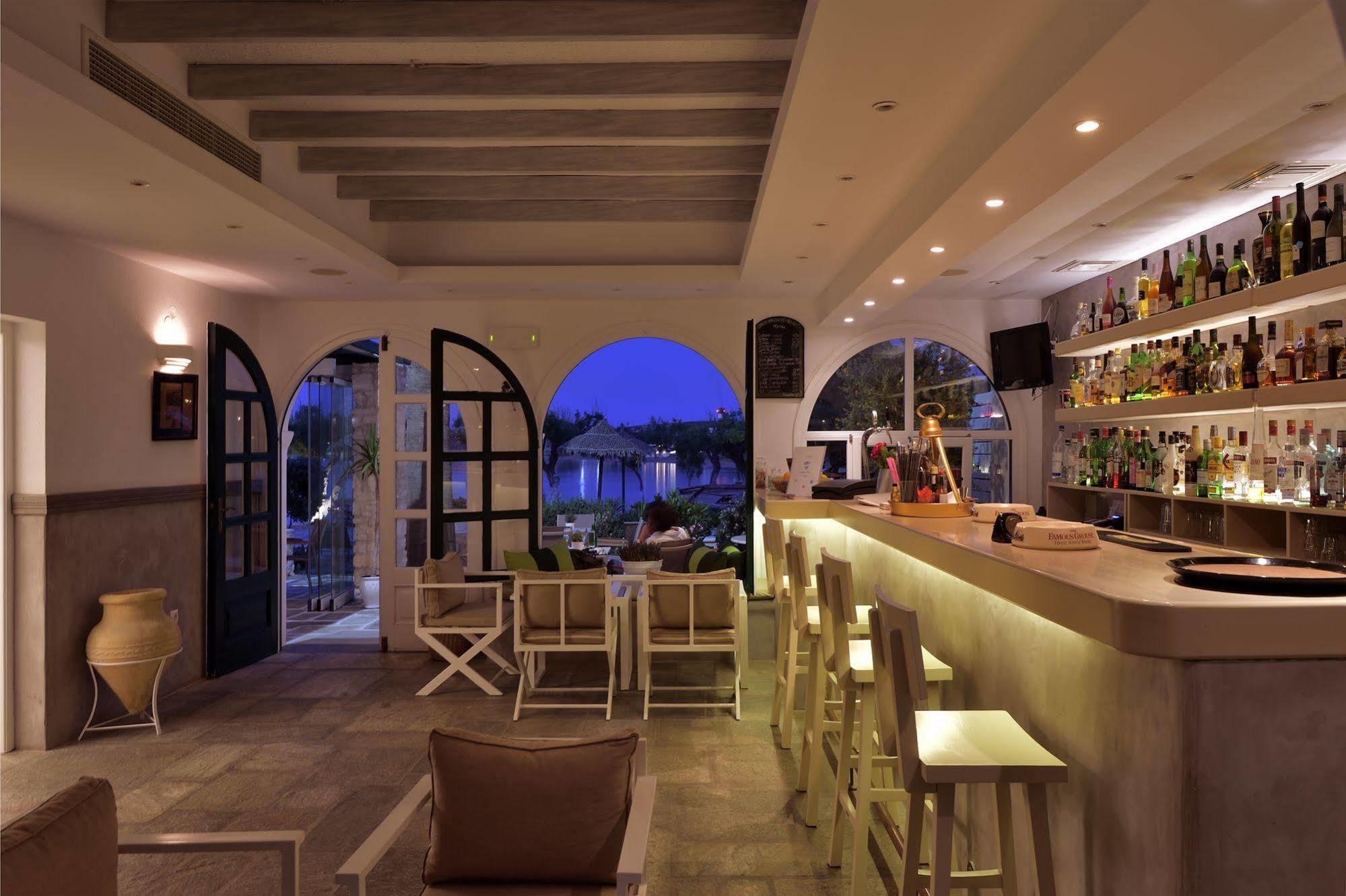 Hotel & Apartments Kalypso Νάουσα Εξωτερικό φωτογραφία